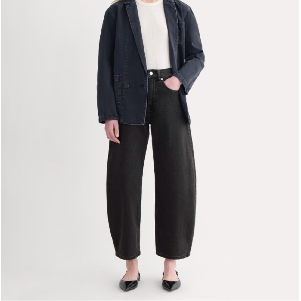 EVERLANE Way-High Curve Jean – Washed Black – Size 27